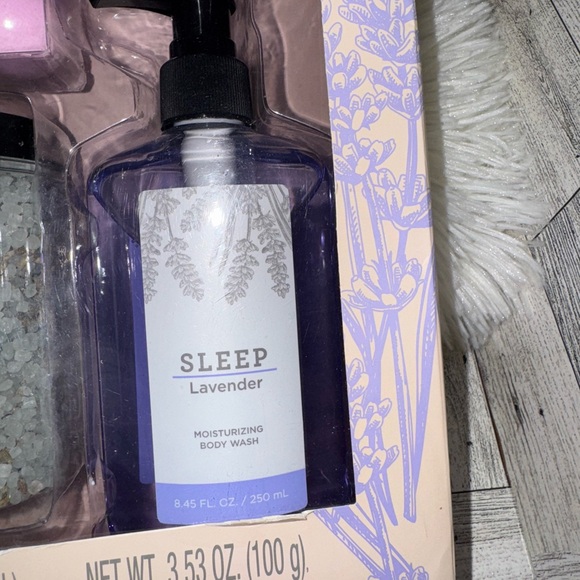 Aromatherapy NWB Sleep Bath Gift Set Lavendar - Picture 5 of 7
